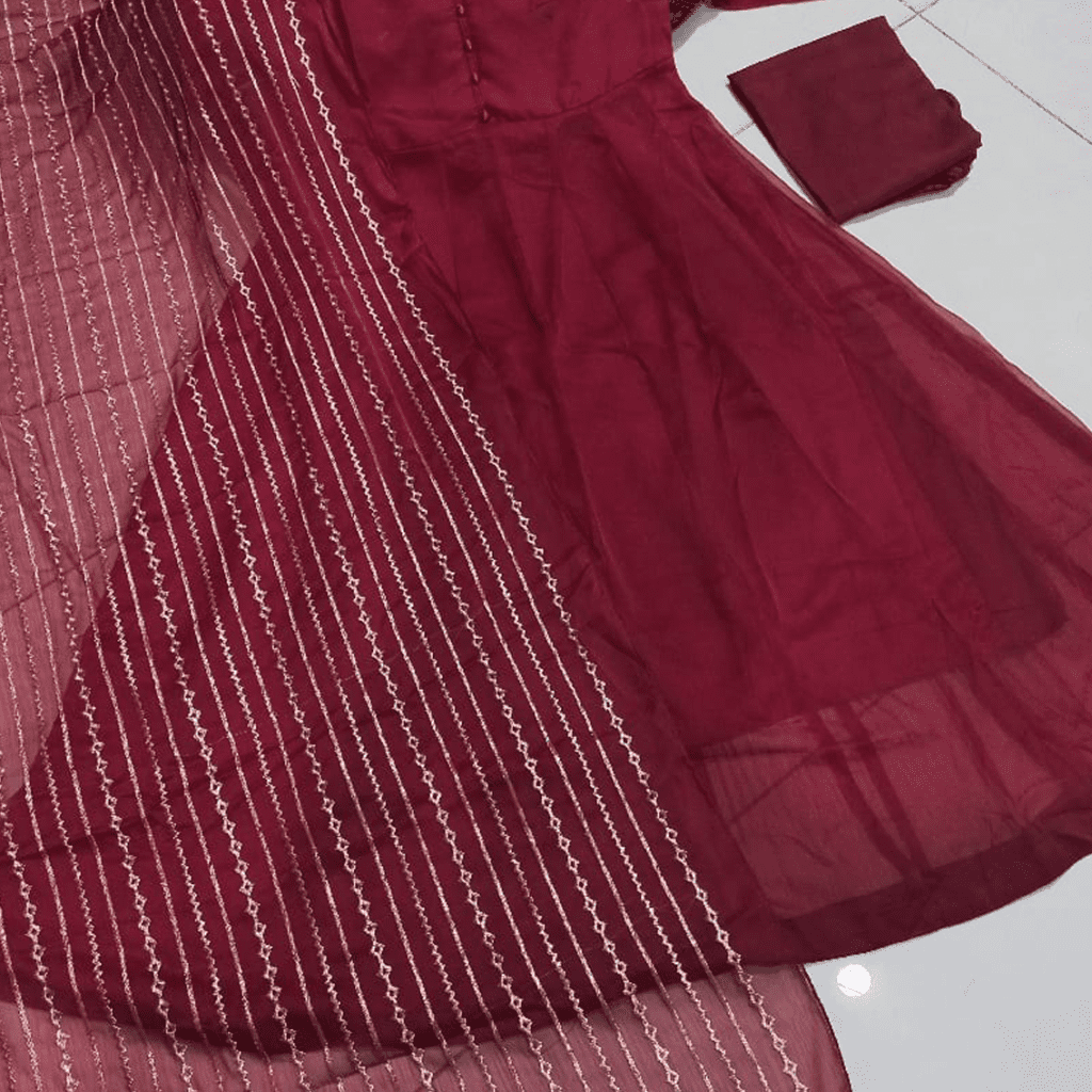 Long Kali Maxi With Full Embroidered Dupatta