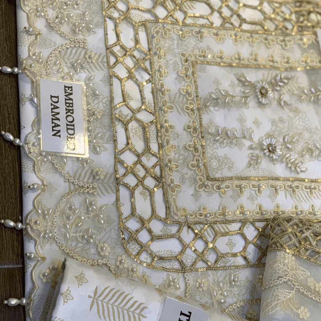 Embroidered organza bridal dress with silk dupatta