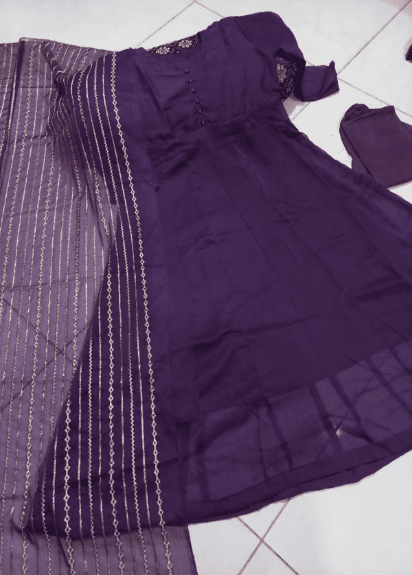 Long Kali Maxi With Full Embroidered Dupatta